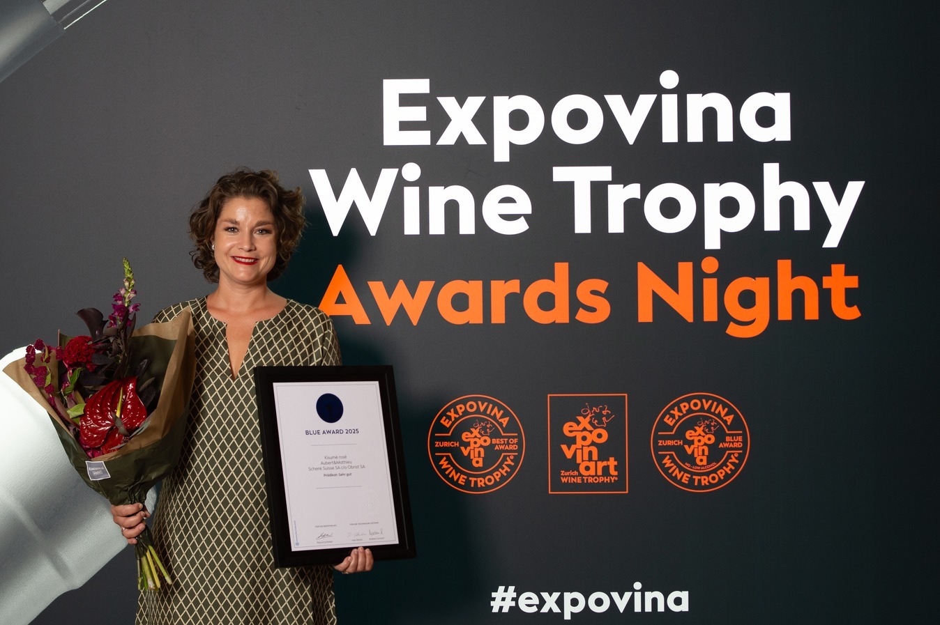 Expovina_2025-111-blue-award